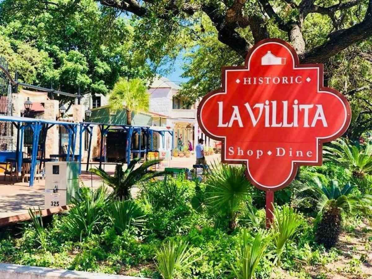 Remodeled Studio Near Downtown Appartamento San Antonio Esterno foto